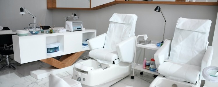 ¿Qué es el peeling de ácido salicílico-macrogol? Un tipo de Peeling Químico